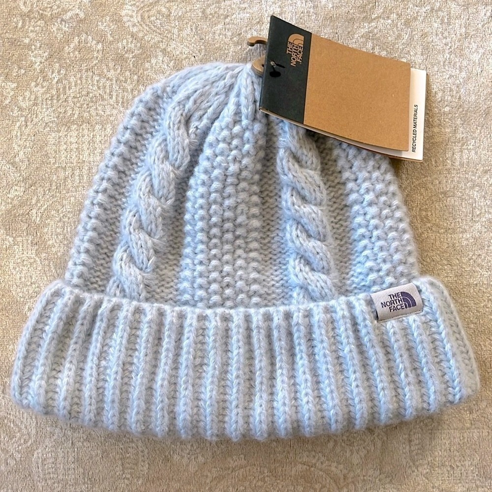 Brand New The North Face Oh Mega Beanie Chunky Cable Knit Dusty Periwinkle Hat